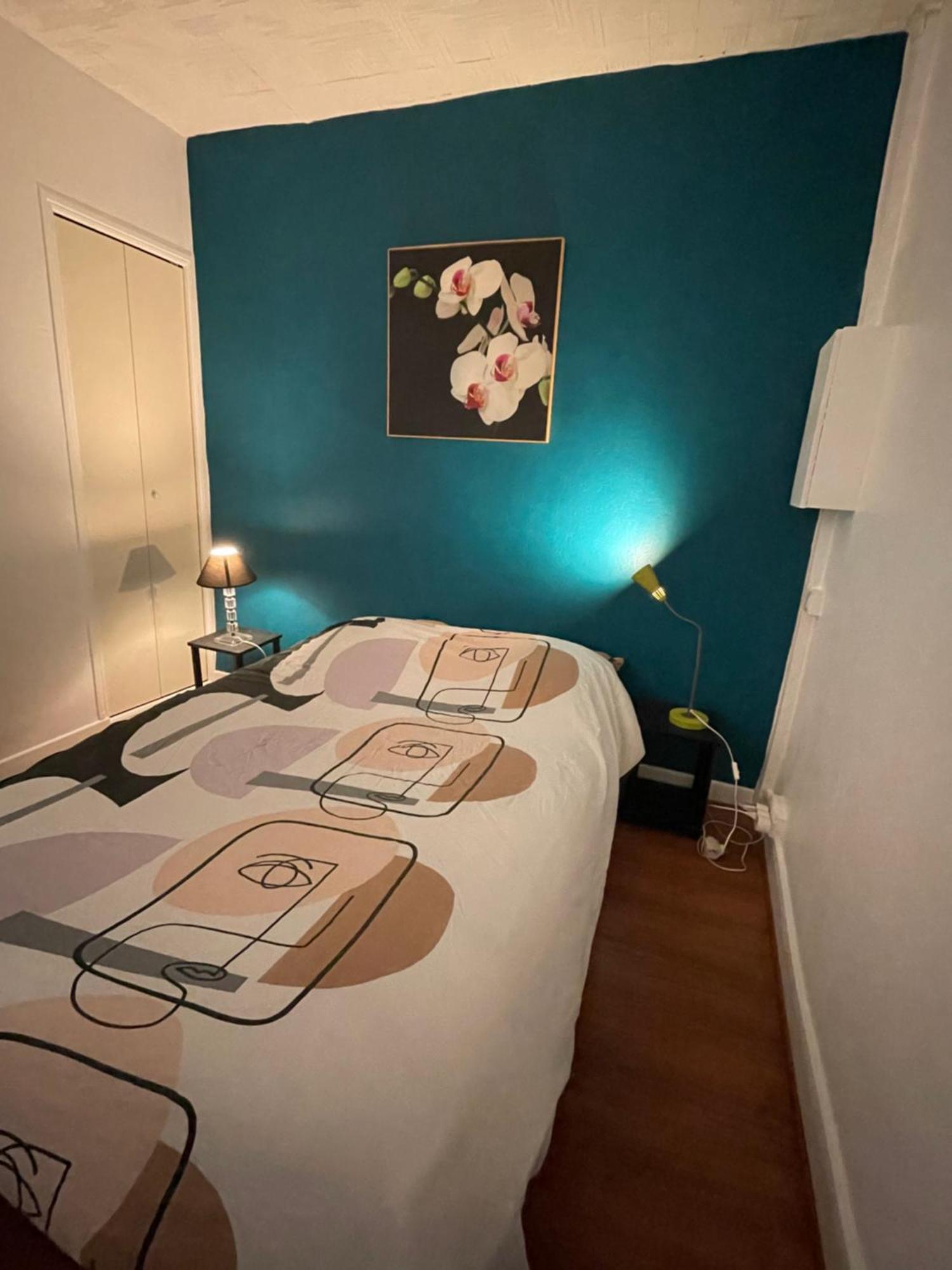 Studio N•4 En Plein Coeur De La Ville Thermal Баньєр-де-Бігорр Екстер'єр фото